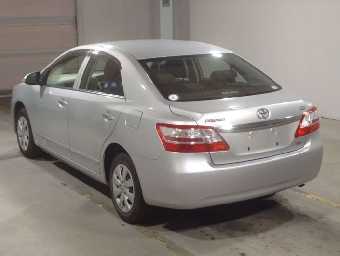 TOYOTA PREMIO 2015 Image 2