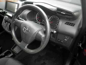 TOYOTA WISH 2015 Image 7