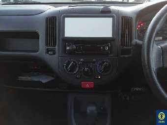 NISSAN A.D S/V 2015 Image 6