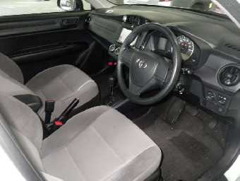TOYOTA COROLLA AXIO 2015 Image 5