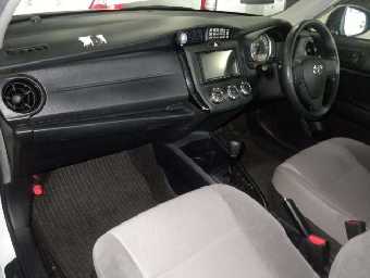 TOYOTA COROLLA AXIO 2015 Image 7