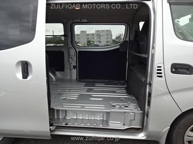 NISSAN NV350 CARAVAN 2015 Image 8