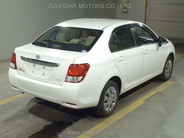 TOYOTA COROLLA AXIO 2015 Image 4