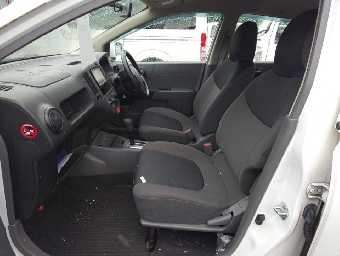 MITSUBISHI LANCER CARGO S/V 2015 Image 13