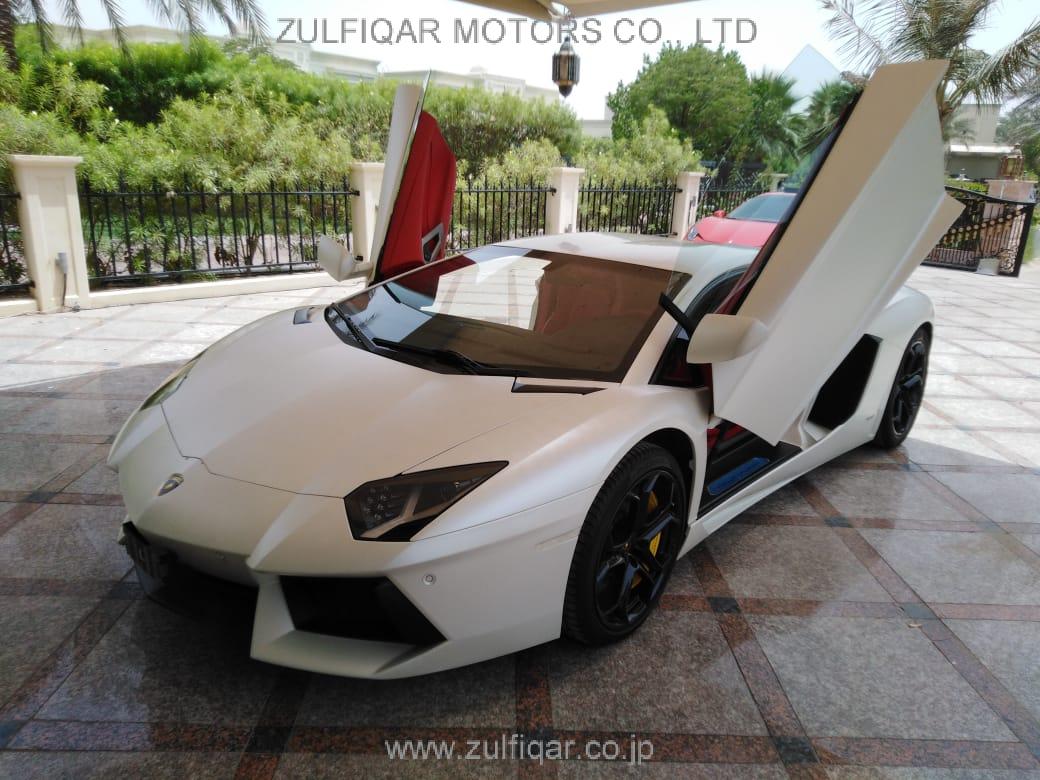 LAMBORGHINI AVENTADOR 2013 Image 1