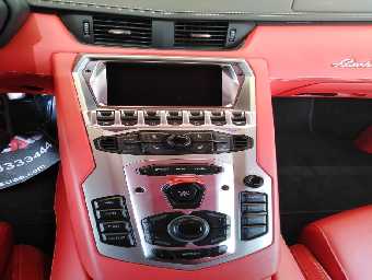 LAMBORGHINI AVENTADOR 2013 Image 18