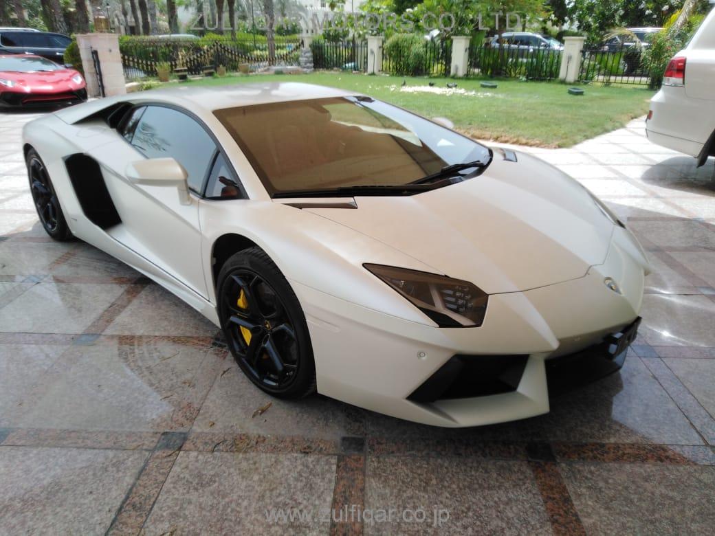 LAMBORGHINI AVENTADOR 2013 Image 5