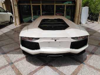 LAMBORGHINI AVENTADOR 2013 Image 9