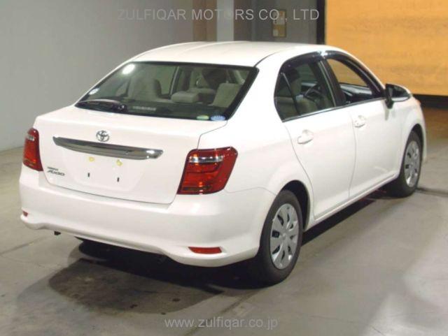 TOYOTA COROLLA AXIO 2015 Image 4