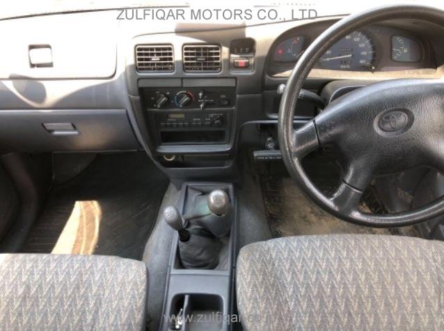 TOYOTA HILUX SPORTS PICK UP 2002 Image 3
