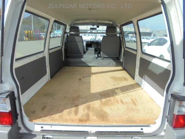MAZDA BONGO 2015 Image 3