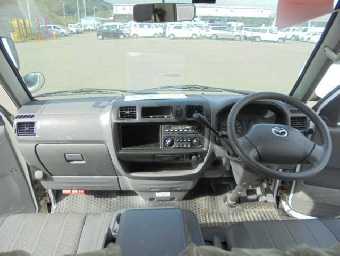 MAZDA BONGO 2015 Image 5