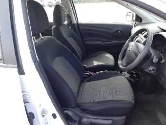 NISSAN LATIO 2015 Image 4