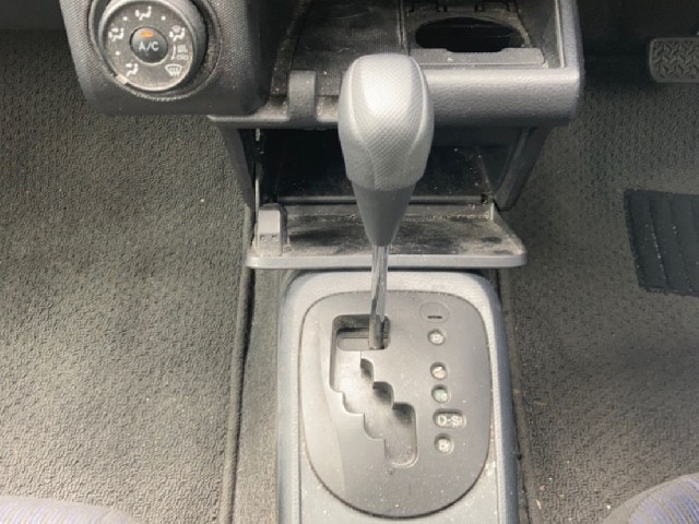 TOYOTA PROBOX 2016 Image 21