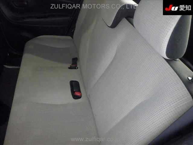 TOYOTA VITZ 2015 Image 4