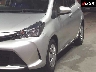 TOYOTA VITZ 2015 Image 7