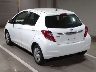 TOYOTA VITZ 2016 Image 4