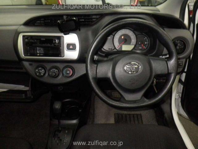 TOYOTA VITZ 2016 Image 6