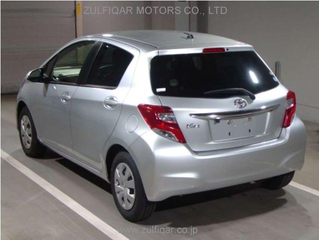 TOYOTA VITZ 2015 Image 2