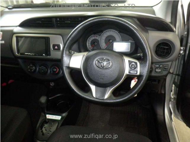TOYOTA VITZ 2015 Image 6