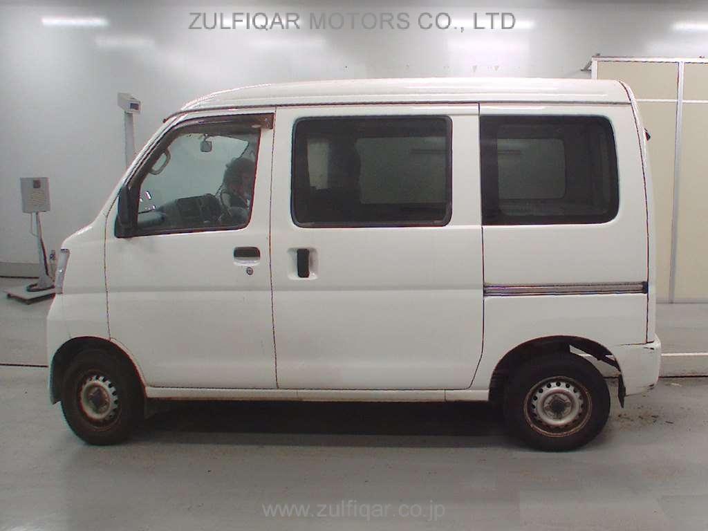 DAIHATSU HIJET CARGO 2015 Image 4