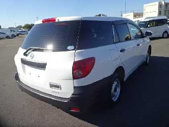 NISSAN A.D S/V 2016 Image 2