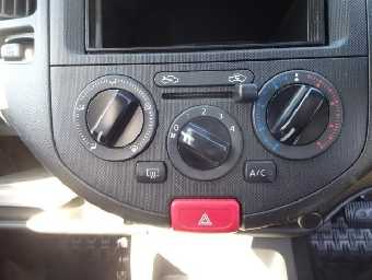 NISSAN A.D S/V 2016 Image 6