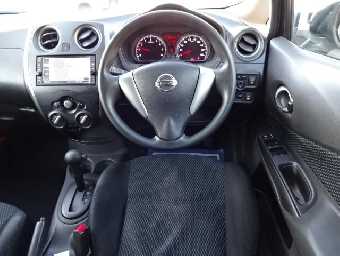 NISSAN NOTE 2016 Image 4