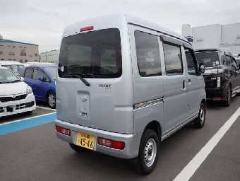 DAIHATSU HIJET CARGO 2015 Image 2