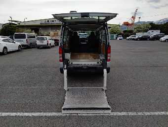 TOYOTA HIACE 2015 Image 14