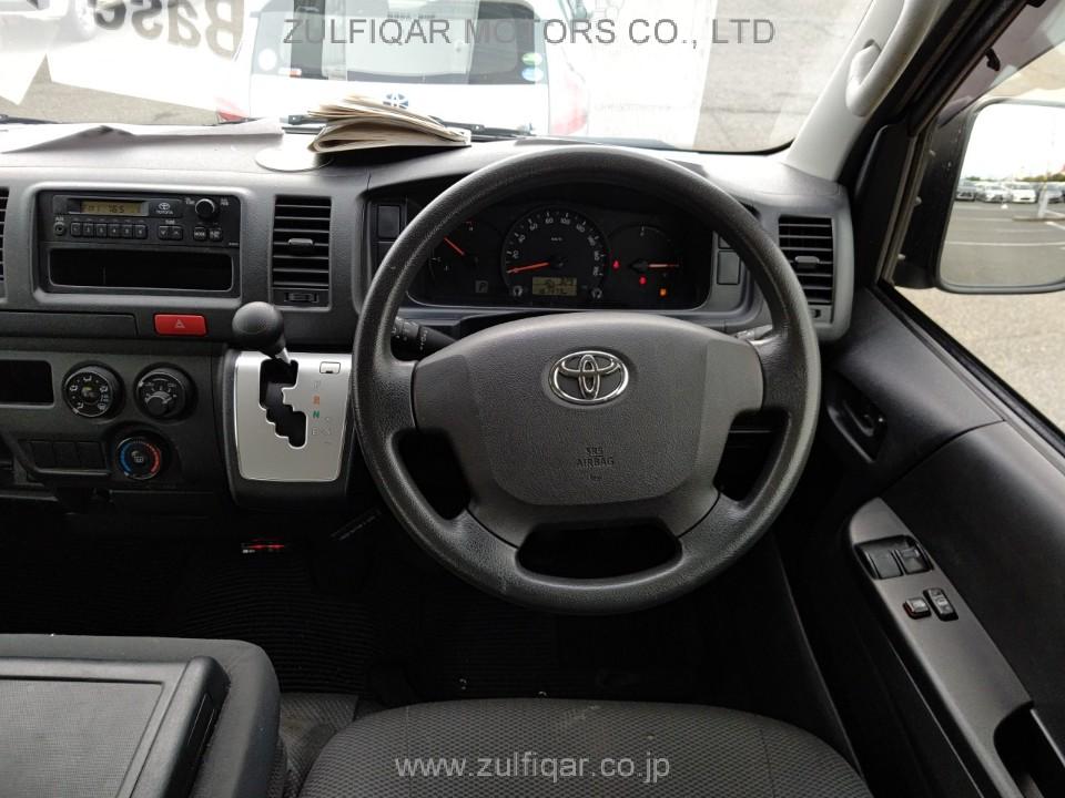 TOYOTA HIACE 2015 Image 7