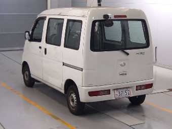 DAIHATSU HIJET CARGO 2015 Image 6