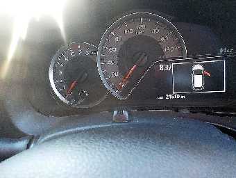 TOYOTA VITZ 2017 Image 11