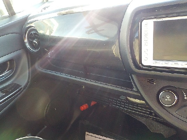 TOYOTA VITZ 2017 Image 21