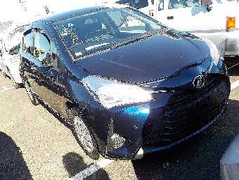 TOYOTA VITZ 2017 Image 19