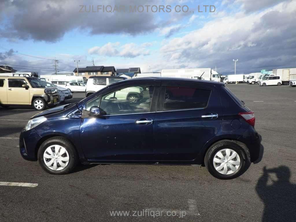 TOYOTA VITZ 2017 Image 4