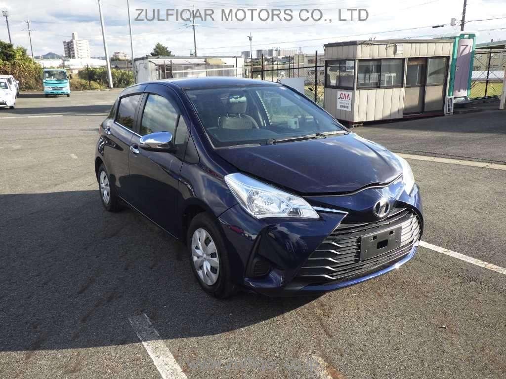 TOYOTA VITZ 2017 Image 5