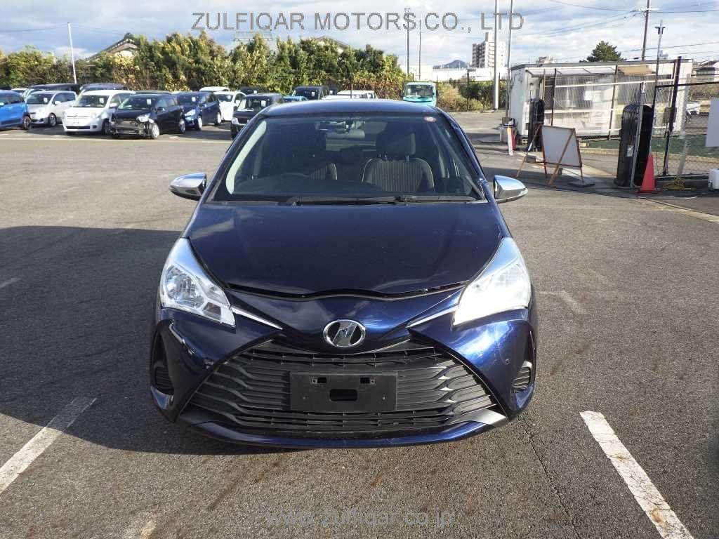 TOYOTA VITZ 2017 Image 8