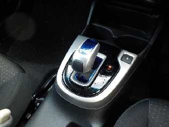 HONDA FIT HYBRID 2016 Image 11