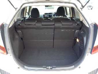 HONDA FIT HYBRID 2016 Image 15