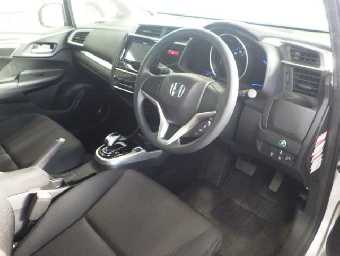 HONDA FIT HYBRID 2016 Image 5