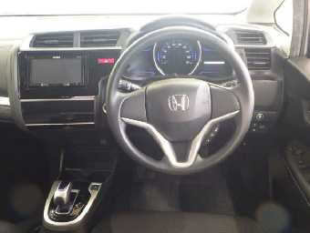 HONDA FIT HYBRID 2016 Image 6