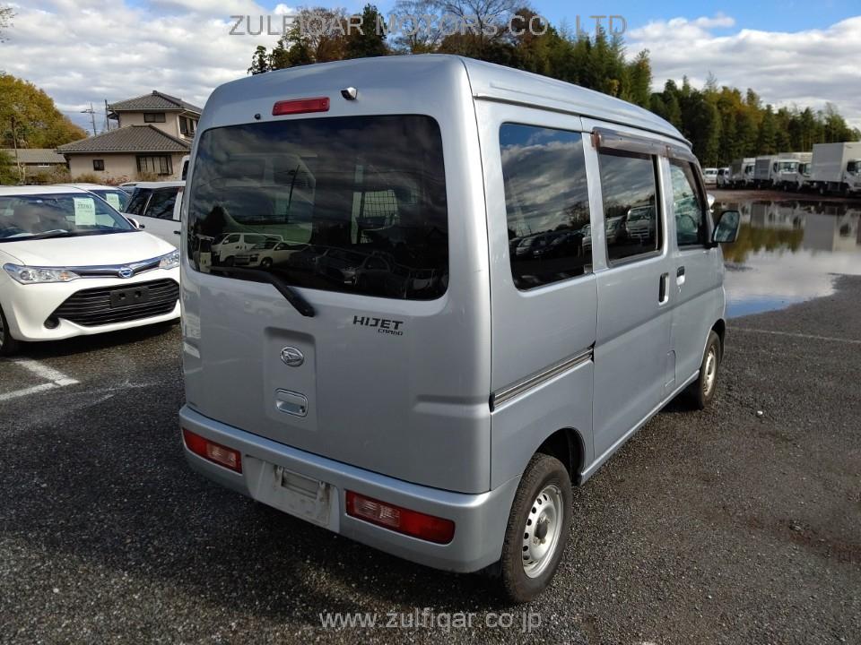 DAIHATSU HIJET CARGO 2015 Image 2