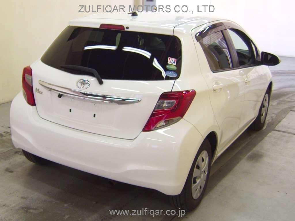 TOYOTA VITZ 2016 Image 2