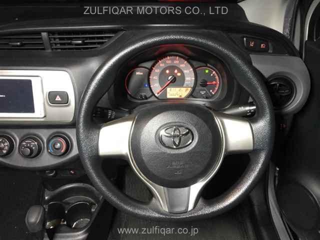 TOYOTA VITZ 2016 Image 7