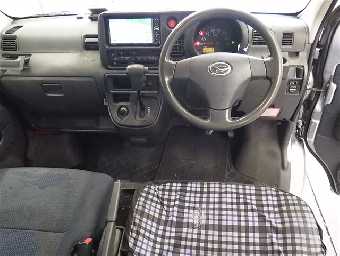 DAIHATSU HIJET CARGO 2015 Image 5