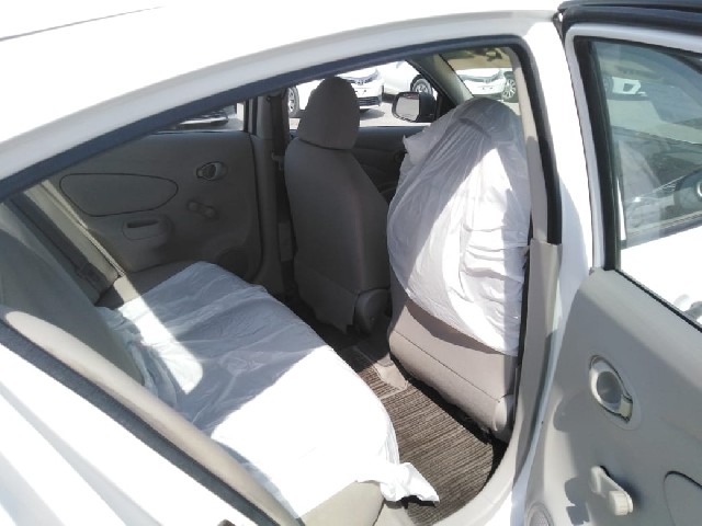 NISSAN SUNNY 2019 Image 21