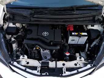 TOYOTA VITZ 2016 Image 11