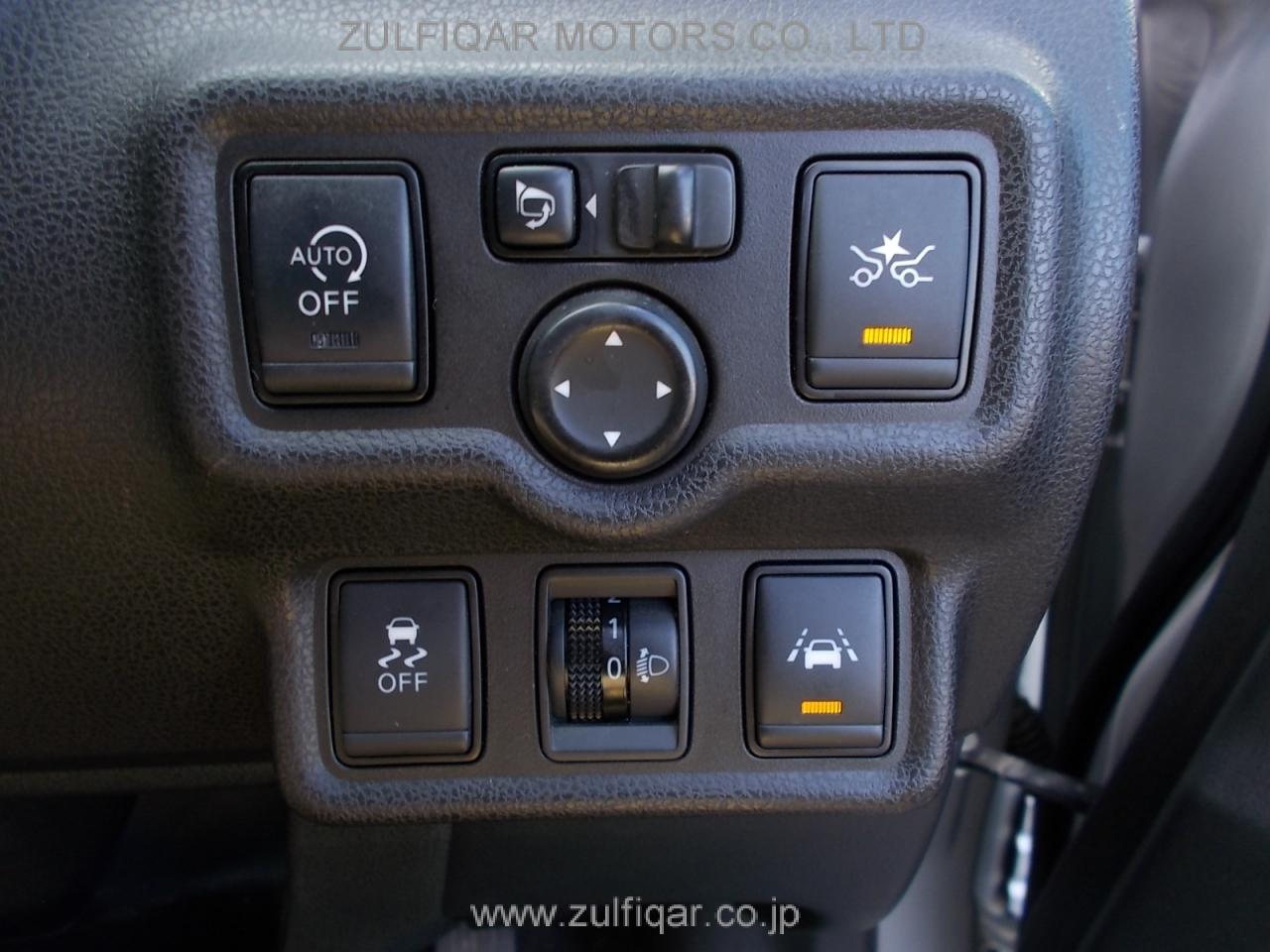 NISSAN NOTE 2016 Image 10