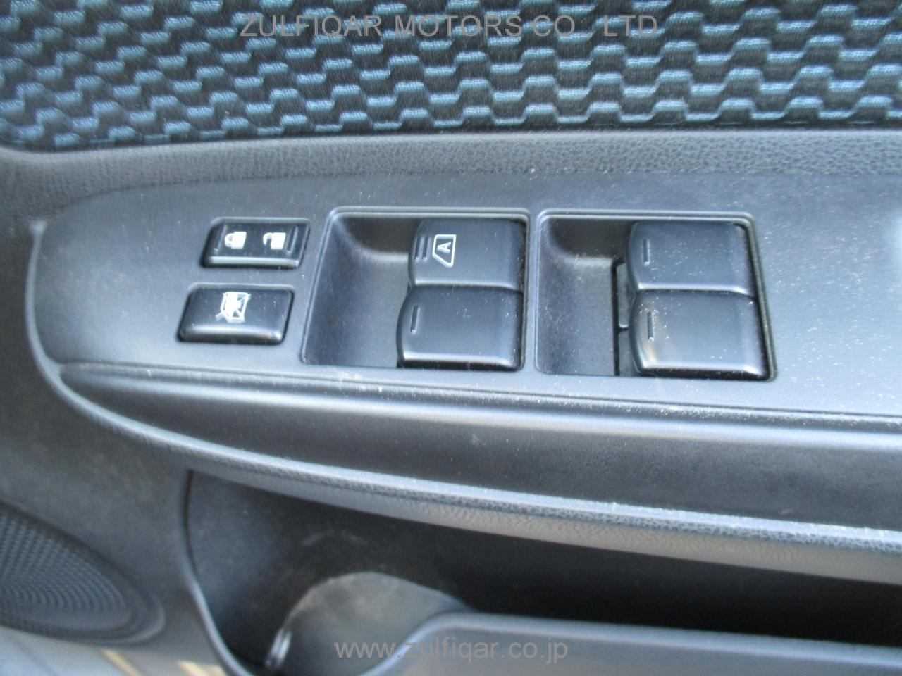 NISSAN NOTE 2016 Image 4